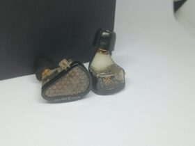 KZ AS16 Pro X インプレ｜スリムな像が浮き上がるハイテンションな世界